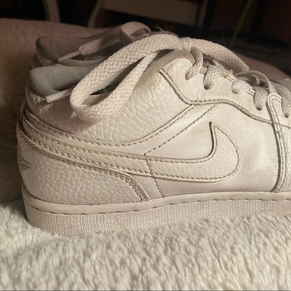 Boys Grade School Jordan Ones